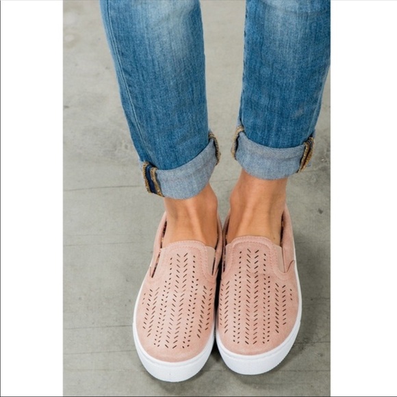 Light mauve pink shoes. Size 7-7.5 - Picture 1 of 3